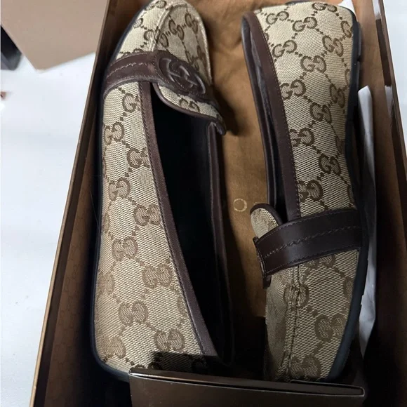 Gucci Gg Canvas Brown Monogram Loafers for Women - Picture 3 of 3